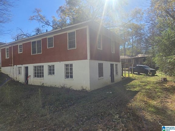 5th image of 900 Ridge Pl #4
