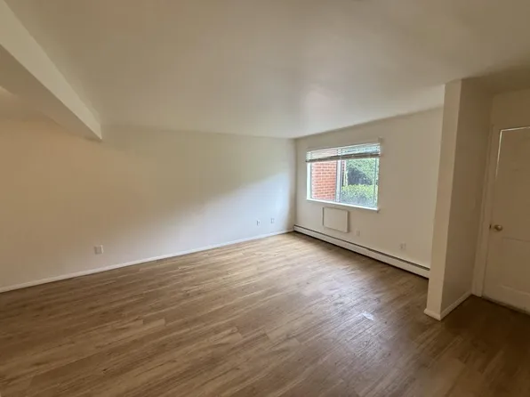 37 Rome Ave, Bedford Hills, NY