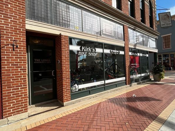 122 S Walnut St APT 305