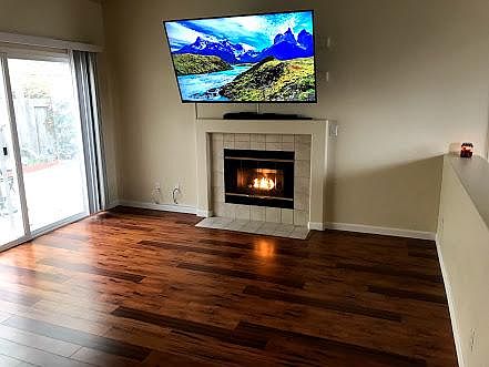 Living Room with gas fireplace