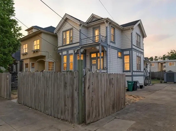1071 59th St, Oakland, CA 94608