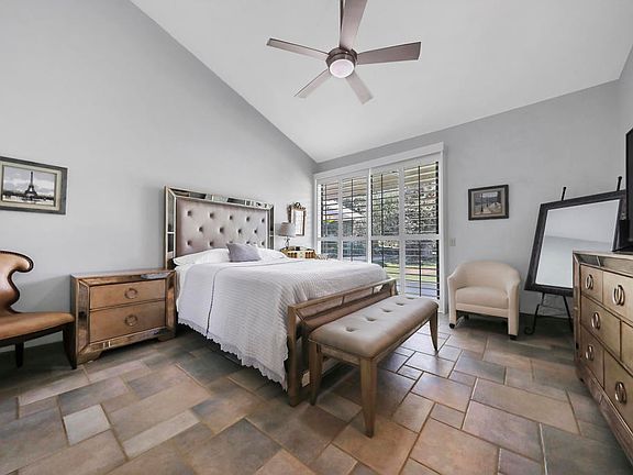 3rd image of 45711 W Verba Santa Dr
