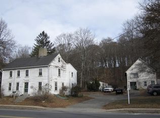 83 High St, Ipswich, MA 01938