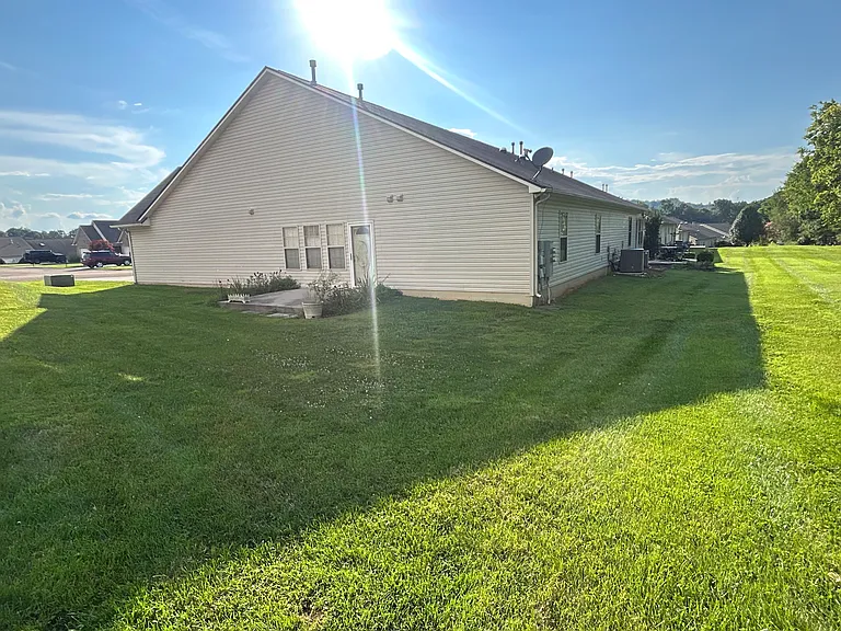 7138 Allison Way — Photo 4