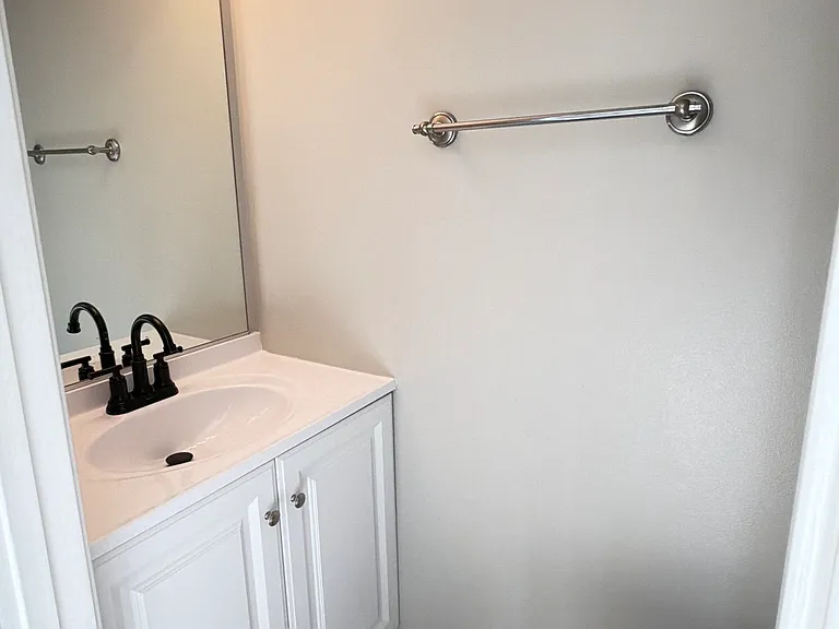 9253 Jessica Dr — Photo 7