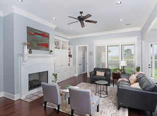 6092 Pelican Crossing Dr, Gonzales, LA 70737