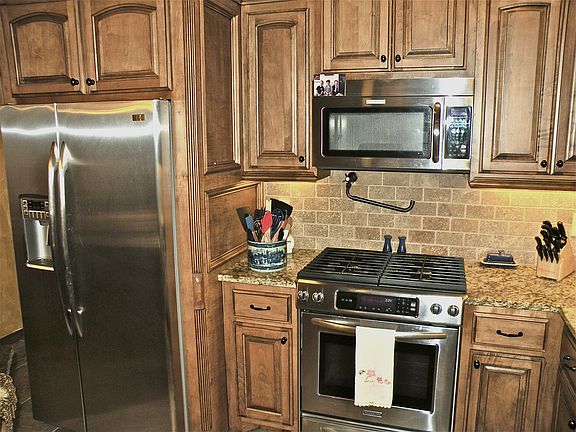 4th image of 12625 Derby Way
