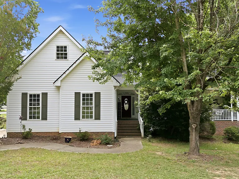221 Black Forest Dr — Photo 13