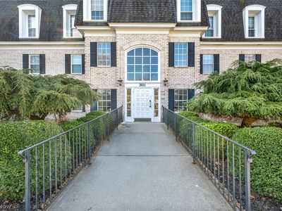 2021 King James Pkwy APT 316, Westlake, OH, 44145