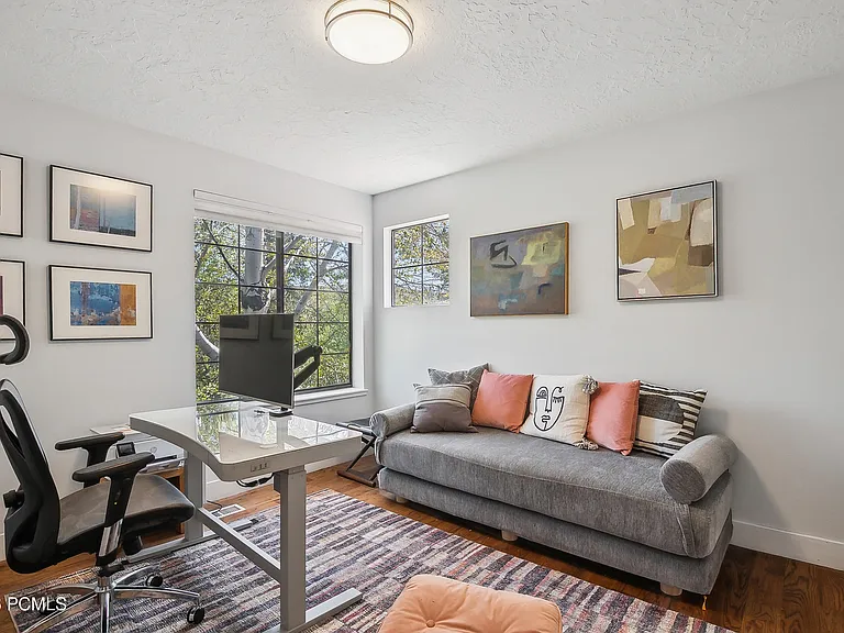 3061 Fawn Dr — Photo 40