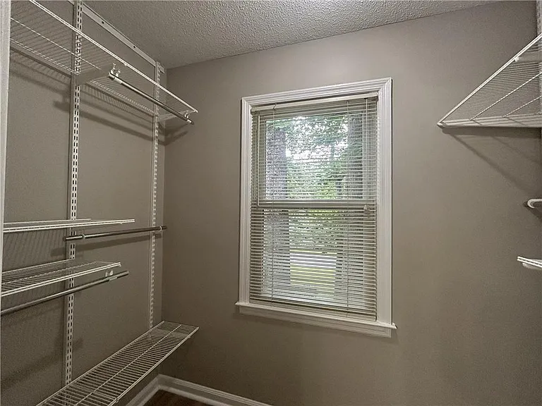 2271 Fox Hound Pkwy — Photo 27