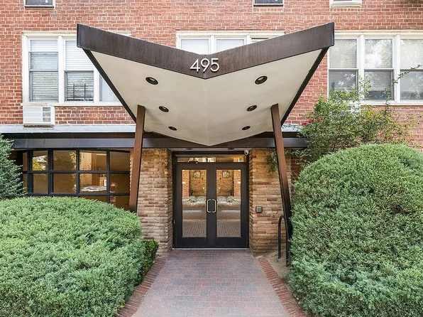 495 E 7th St APT 4D, Brooklyn, NY 11218