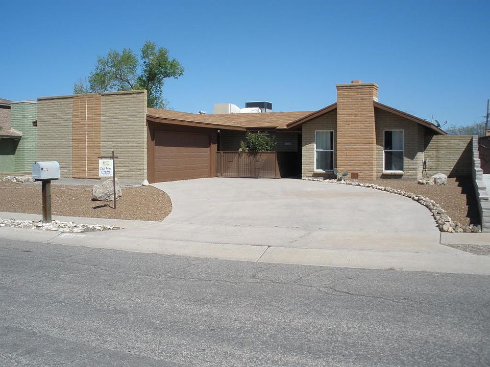 1st image of 1312 N Arbor Cir