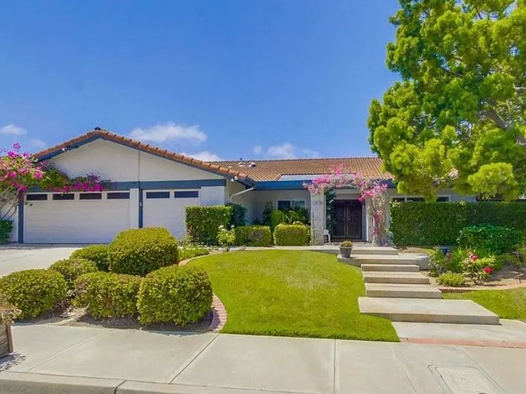 7739 Anillo Way — Photo 21