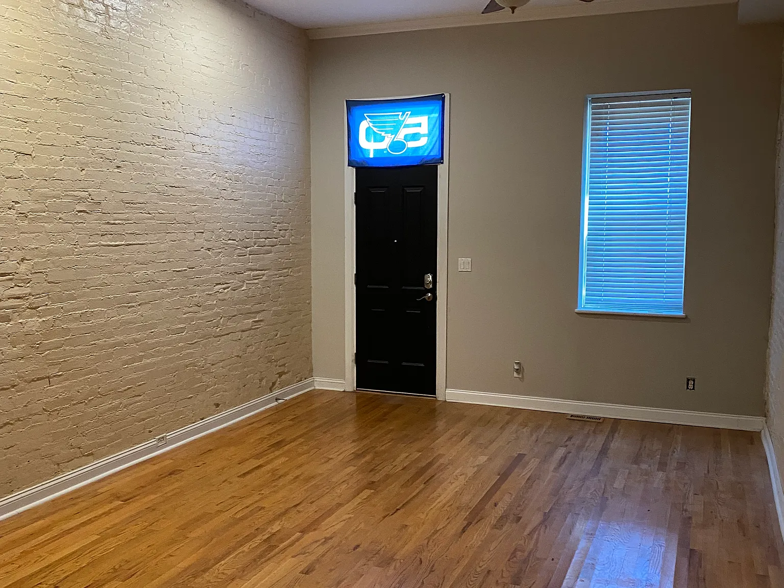 2 bed, 1250 sqft, $1,750 — Photo 3