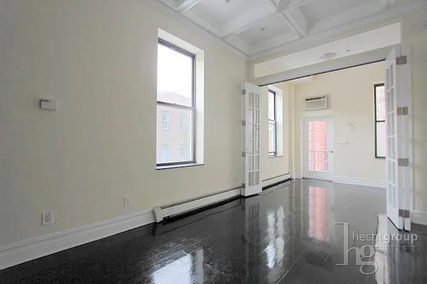 Rented by Hecht Group | media 35
