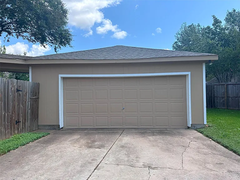1206 Woven Wood Ct — Photo 49