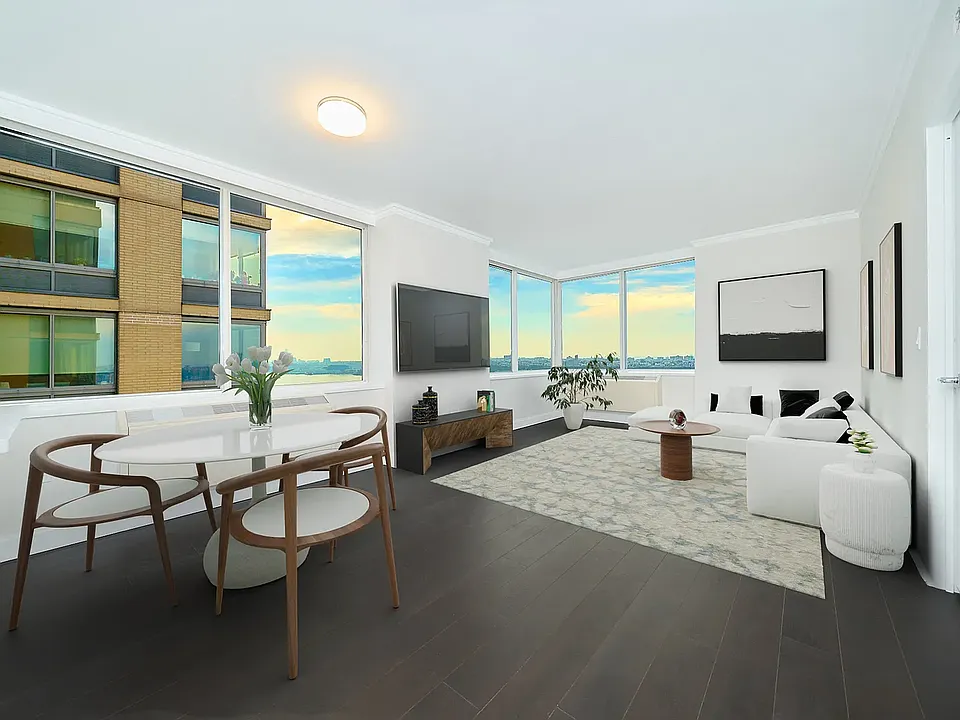 160 Riverside Blvd #23C