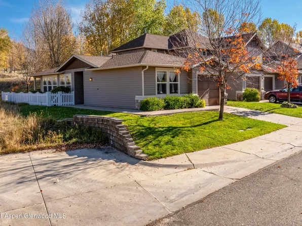 286 W Capital Ct, New Castle, CO 81647