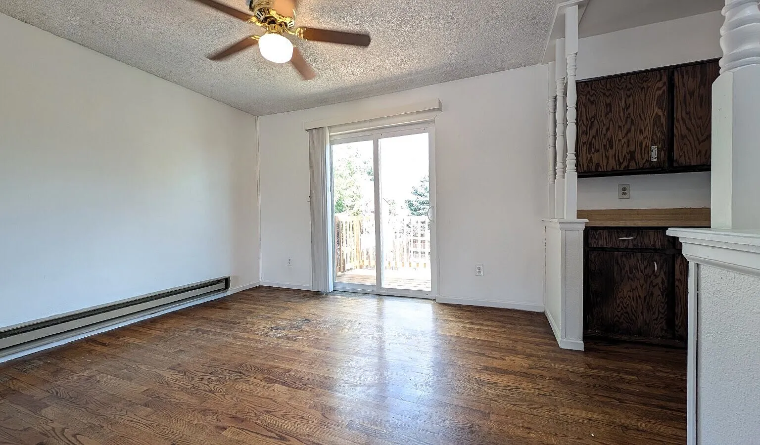 4 bed, 2240 sqft, $2,750 — Photo 3