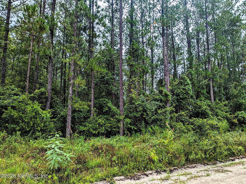 2nd image of 4436 LORI LOOP Road