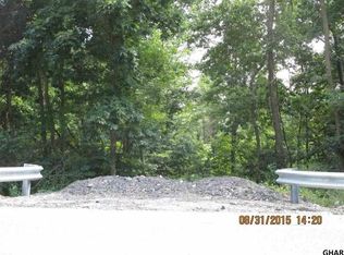 461 Cranes Gap Rd, Carlisle, PA 17013