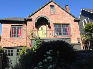 5233 38th Ave NE, Seattle, WA 98105