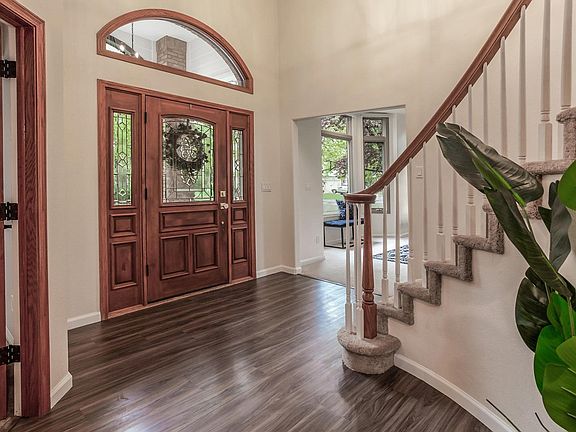 3rd image of 2619 Jewelstone Ct