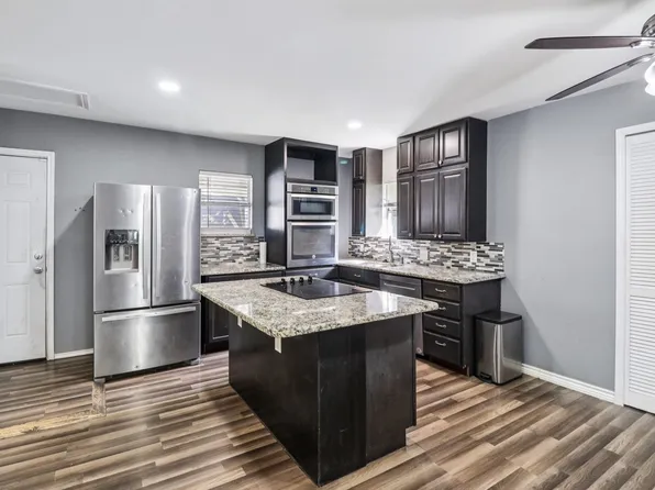 5340 Bourquin St, Dallas, TX 75210