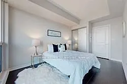 386 Yonge St W #3012 — Photo 11