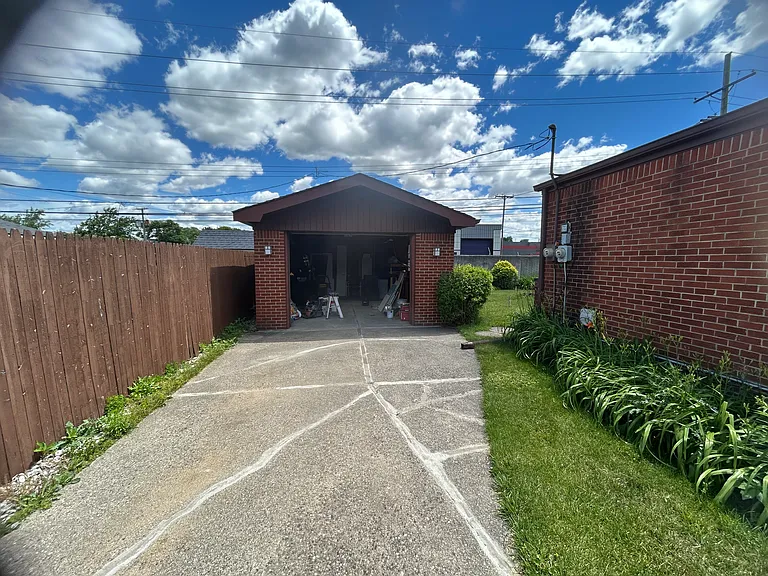 30124 Garry Ave — Photo 17