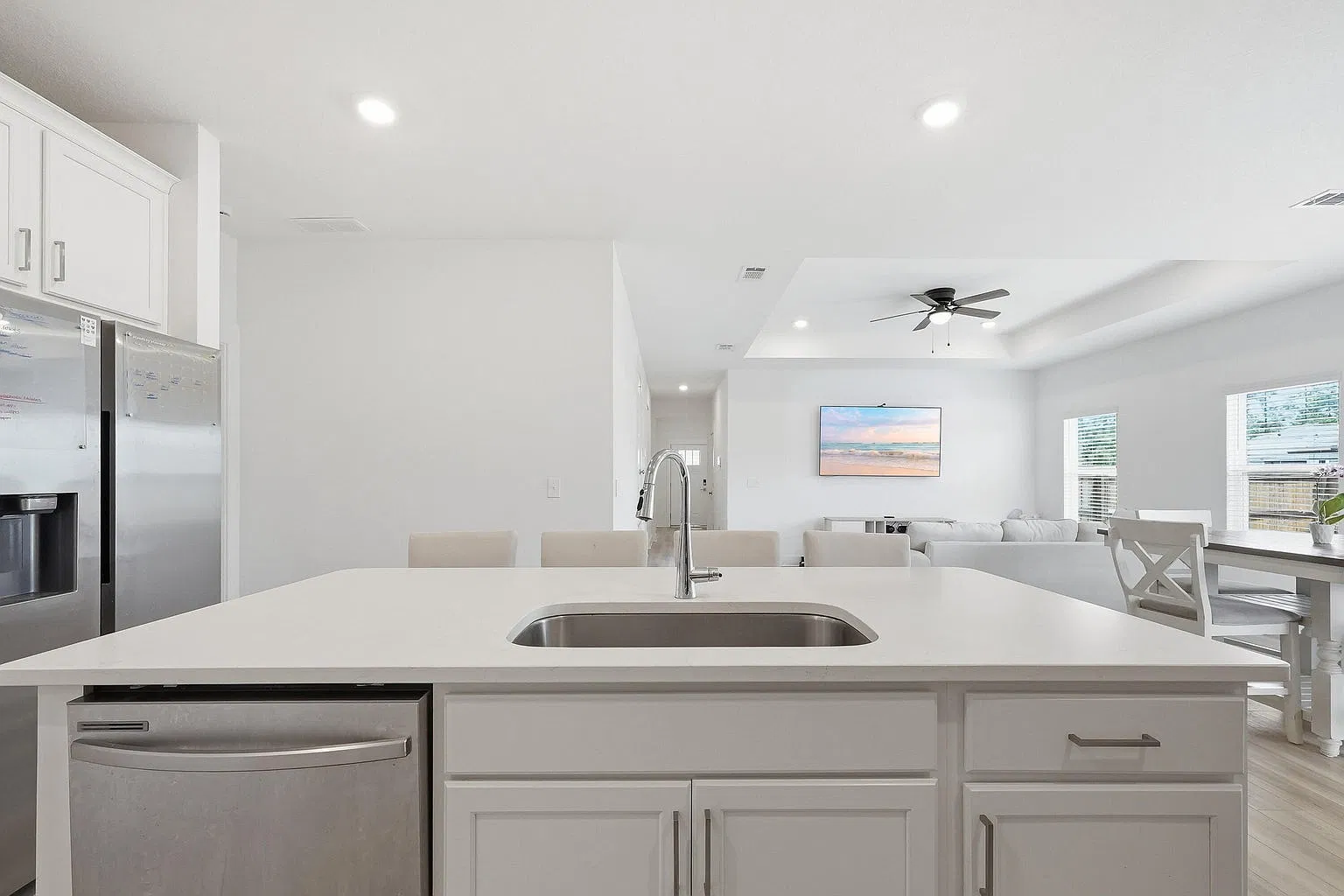 4 bed, 1815 sqft, $1,950 — Photo 4