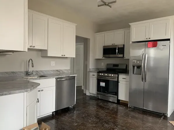 36 Winston Rd APT 1, Dorchester Center, MA 02124