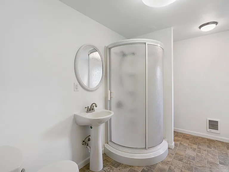 9006 Highland Ave SW — Photo 15