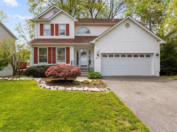 1110 Charing Cross Dr, Crofton, MD 21114