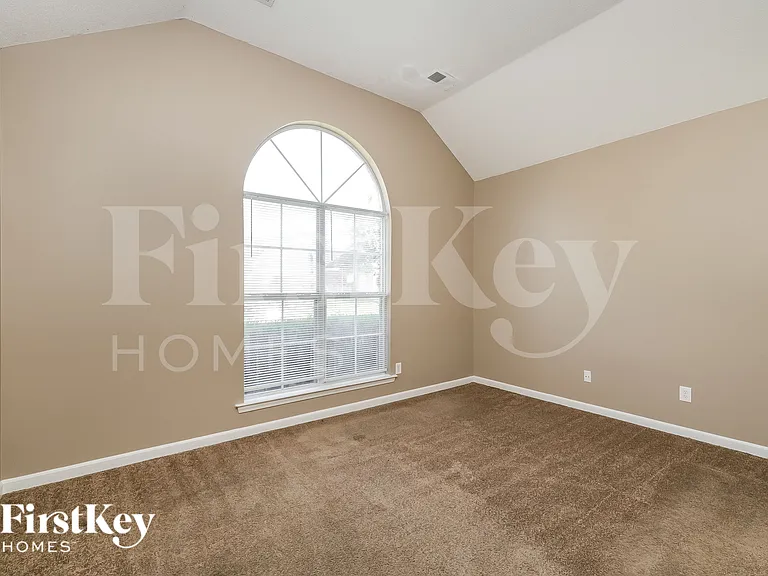 3931 Neyland Valley Dr — Photo 12