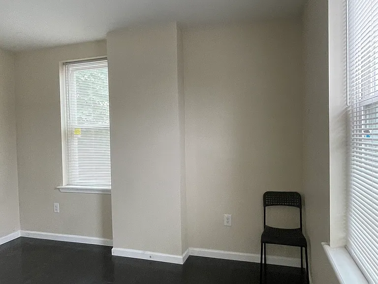 3319 Hamilton St — Photo 9