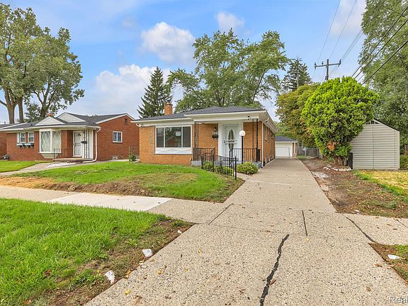 4th image of 12705 Beaverland St
