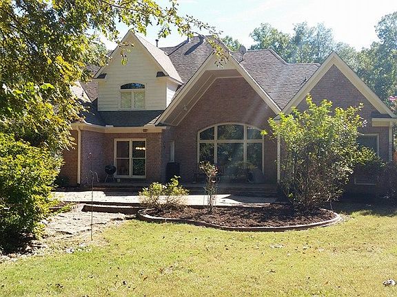 View from BackYard to Patio