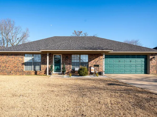 55 Blair Dr, Vilonia, AR 72173