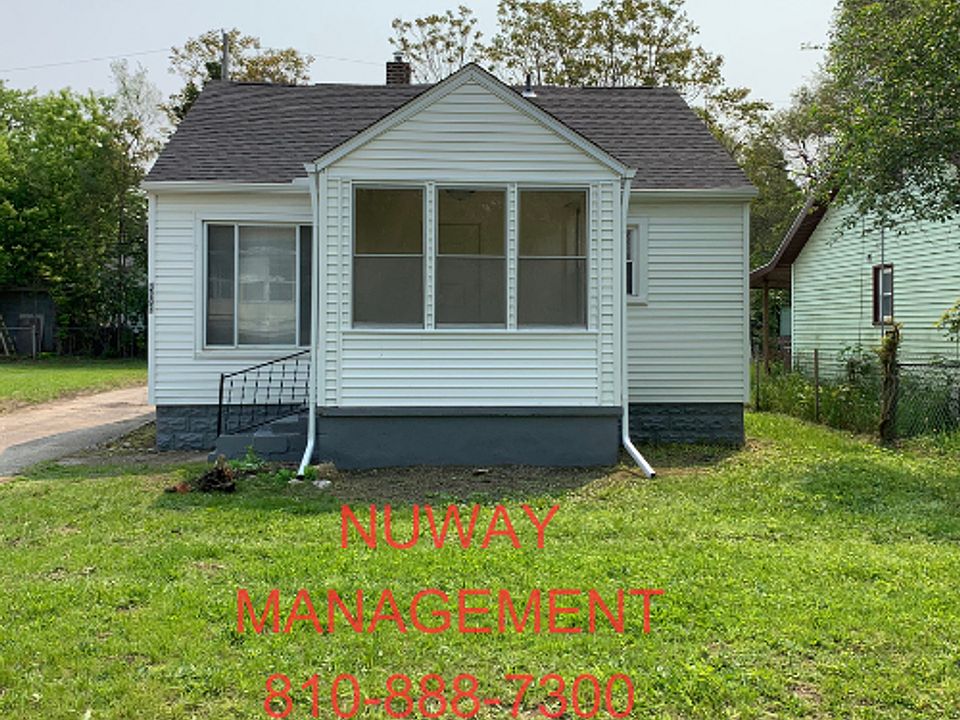 1st image of 3291 Glengary St
