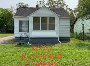 3291 Glengary St, Burton, MI 48529