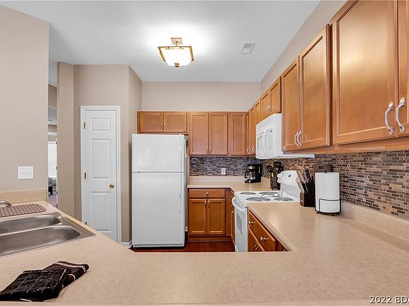 2nd image of 369 Bristol Bay Dr #1B
