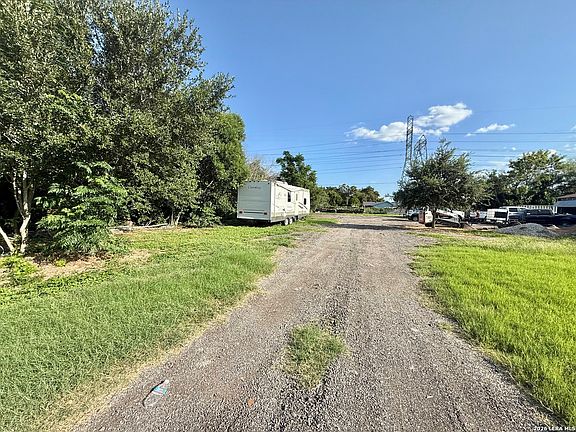 4th image of 958 Holmgreen rd LOT 7P