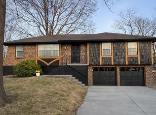 3807 S Fuller Ave, Independence, MO 64052