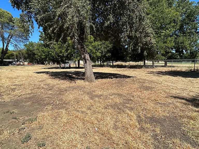 316 Butcher Rd — Photo 3