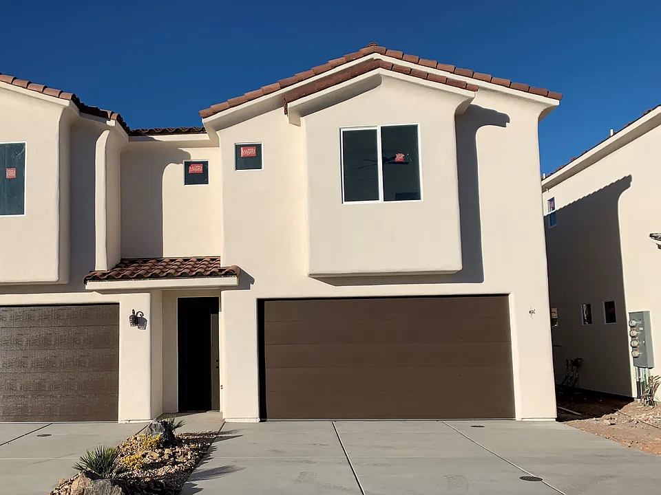 Front of 297 N_01112021