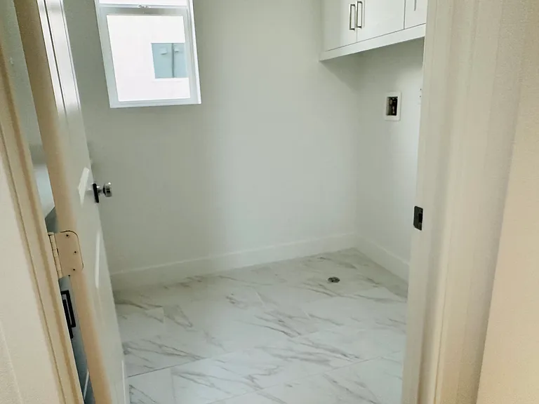 26735 Afton Ln — Photo 23