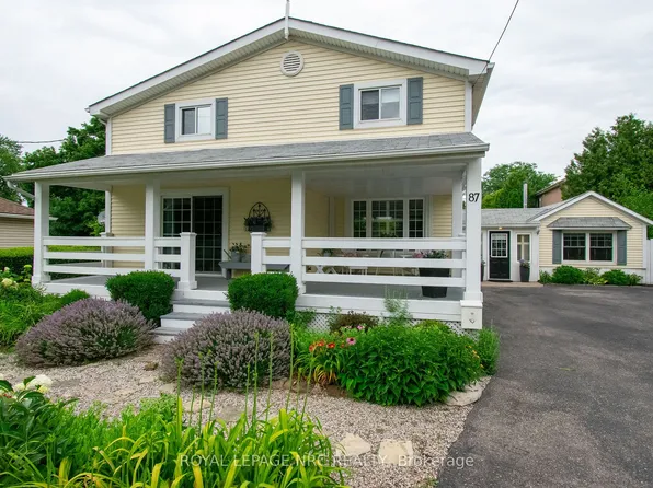 87 Lakeport Rd N, Saint Catharines, ON L2N 4P9