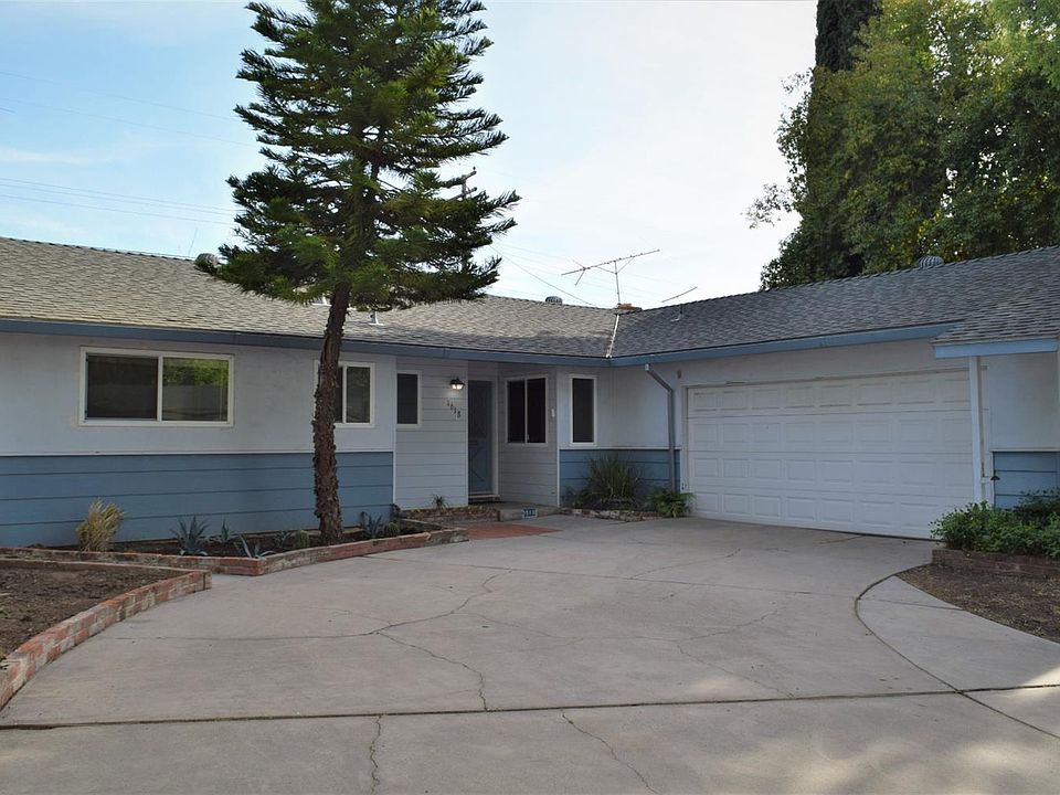 2nd image of 1618 Cherrywood Dr